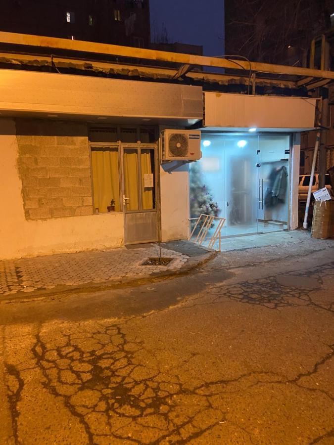 Vahe'S Corner House Hotel Yerevan Exterior photo