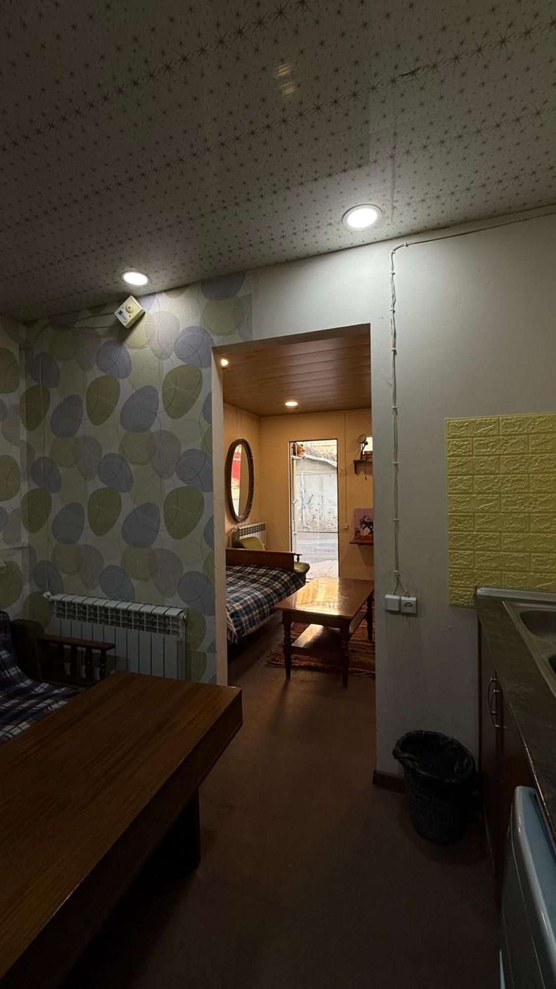 Vahe'S Corner House Hotel Yerevan Exterior photo